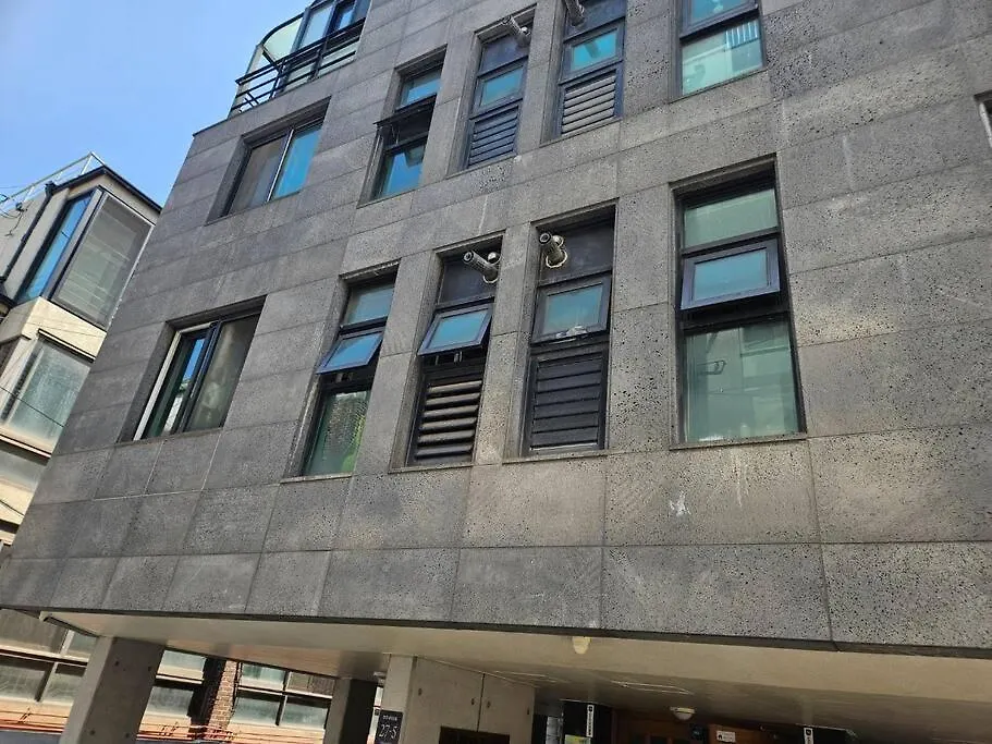 Apple House Yeoksam Daire Seul